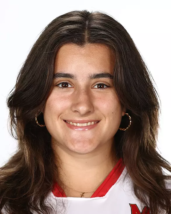 Sofi Vinas Headshot