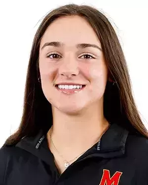 Hannah Runk headshot