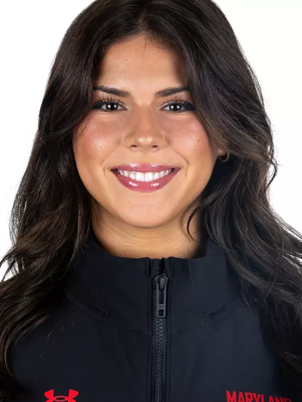 Madeline Gershuny Headshot