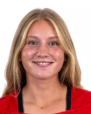 Kylie Lamoureux Headshot