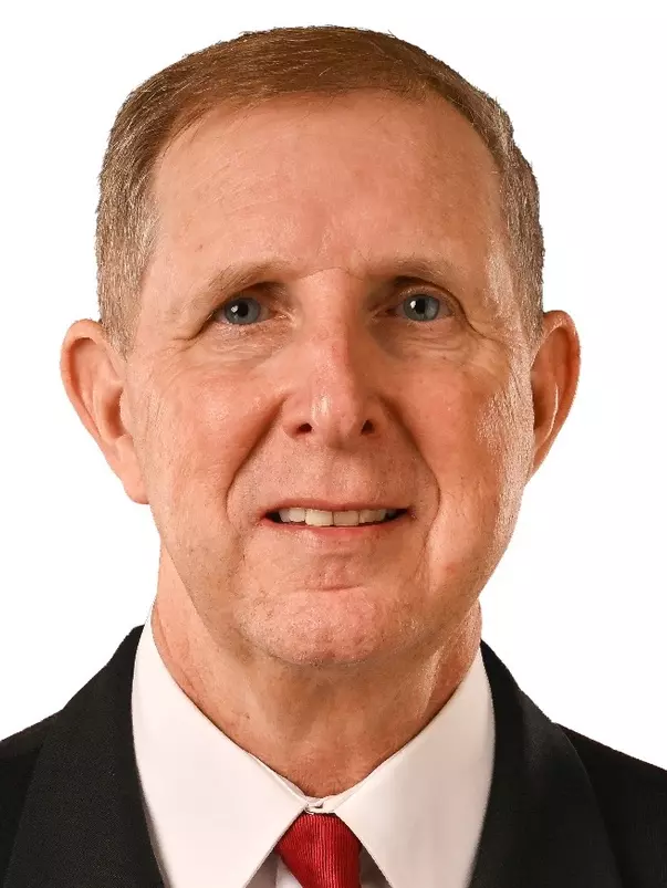 Greg Young Head Shot