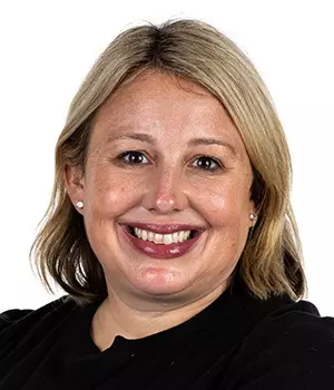 Rose DiPaula headshot