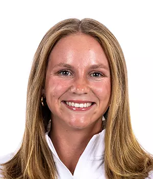 Caroline Fox Softball Headshot