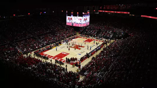 Maryland volleyball breaks attendance record against Nebraska