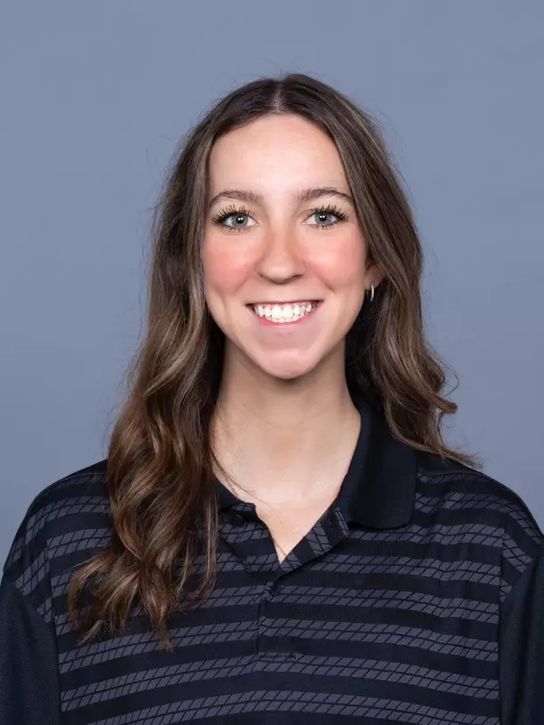 Erin Brown Headshot