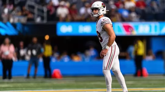 Chad Ryland lines up for a field goal attempt with the Arizona Cardinals