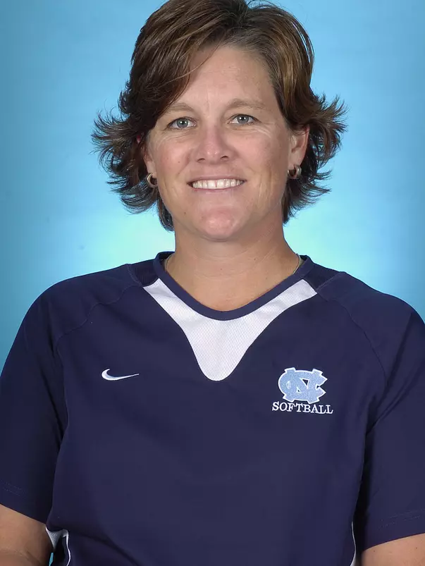 Janelle Breneman headshot