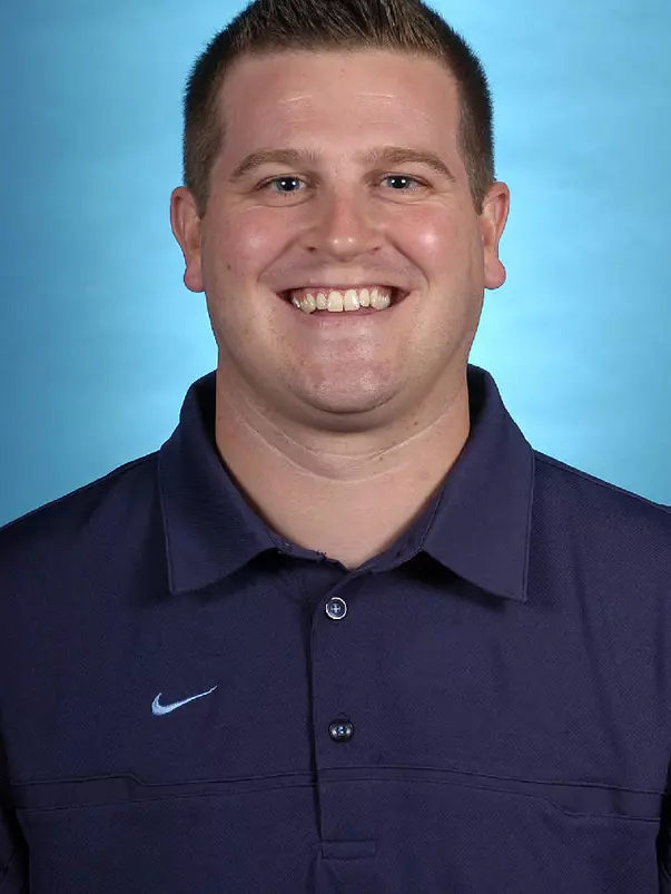 Travis Filar headshot