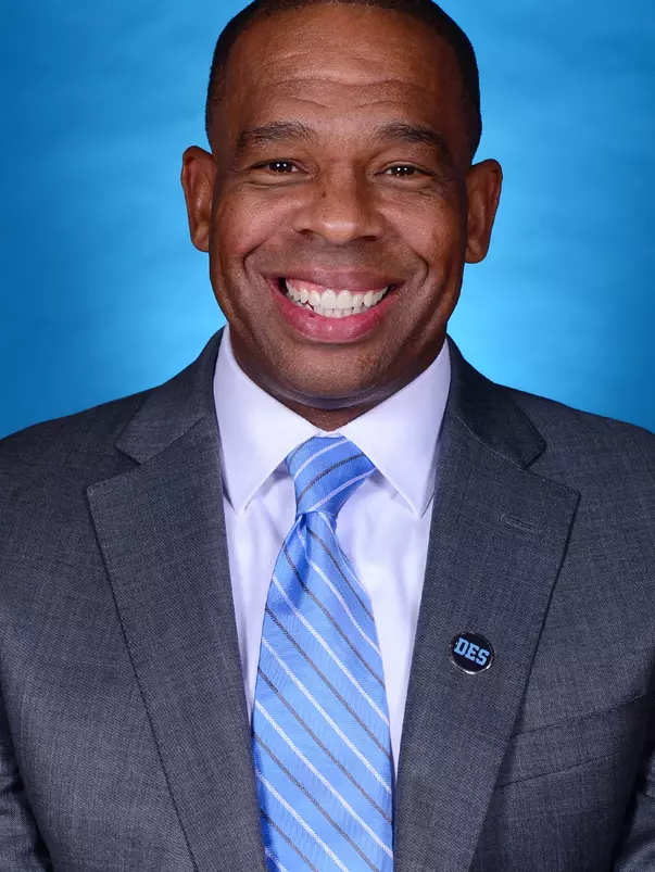 Hubert Davis, 2016-2017 headshot