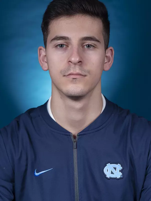 Ari Krayzman
2018-2019 headshot
University of North Carolina Fencing
Fencing Training Room
Chapel Hill, NC
Tuesday, November 27, 2017