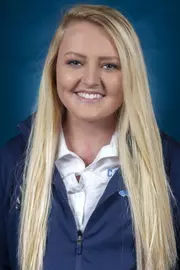 Hannah Pieper
2018-2019 headshot
University of North Carolina Fencing
Fencing Training Room
Chapel Hill, NC
Tuesday, November 27, 2017