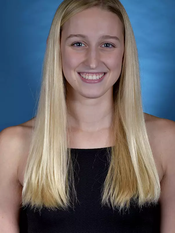 Emma Cole
2018-2019 headshot
University of North Carolina Swimming and Diving Photo Day
Koury Natatorium
Chapel Hill, NC
Tuesday, October 9, 2018