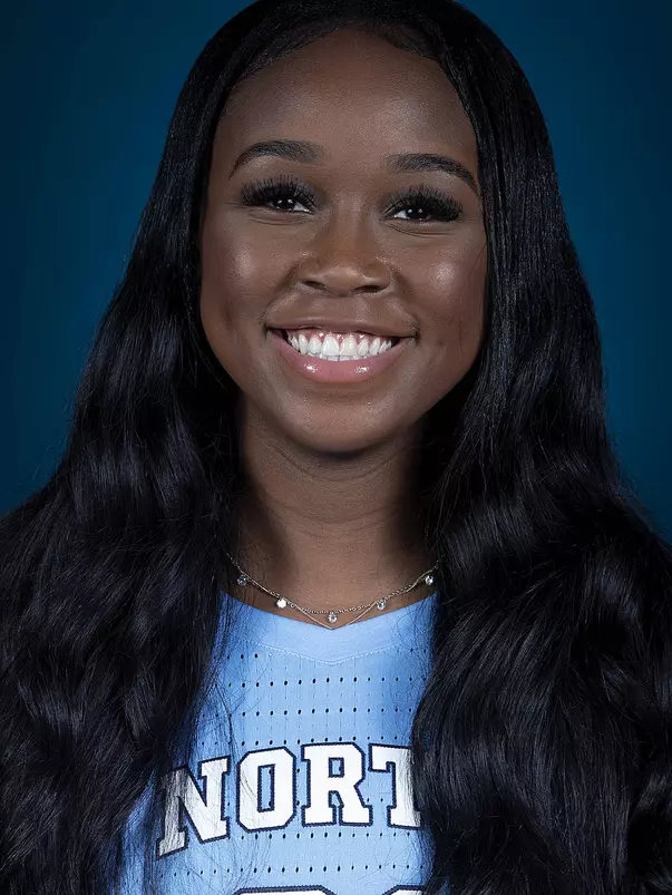 Malu Tshitenge
2021-2022 headshot
University of North Carolina Women's Basketball
Photo Day
Media & Communications Center
Chapel Hill, NC
Thursday, September 16, 2021