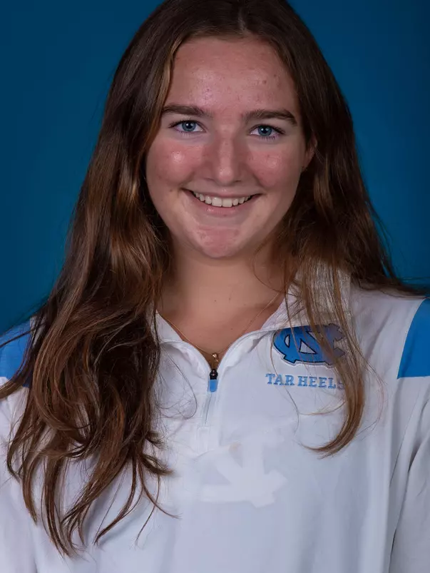 Ella Adamek
2022-2023 Photo Day
University of North Carolina Rowing
Media & Communications Center
Chapel Hill, NC
Thursday, October 20, 2022