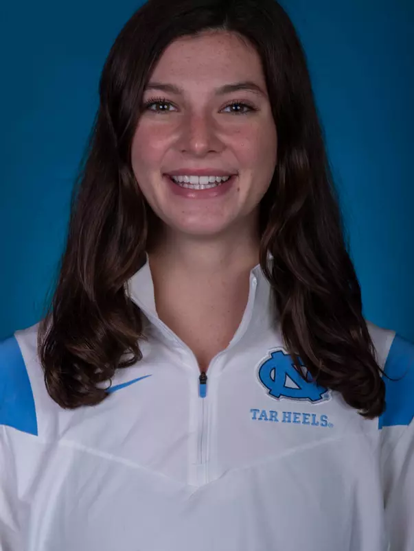 Claudia Quintaba
2022-2023 Photo Day
University of North Carolina Rowing
Media & Communications Center
Chapel Hill, NC
Thursday, October 20, 2022