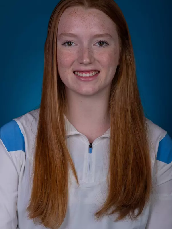 Carmen Sagues
2022-2023 Photo Day
University of North Carolina Rowing
Media & Communications Center
Chapel Hill, NC
Thursday, October 20, 2022
