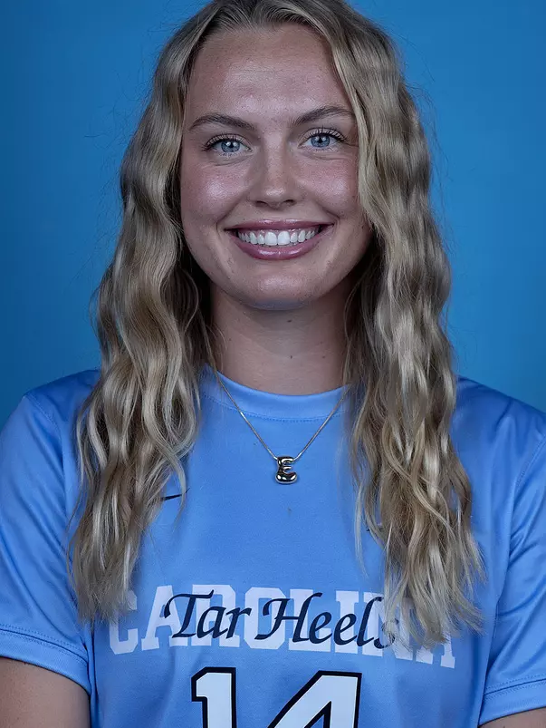 Eden Bretzer 
2024 headhshot  
University of North Carolina Women's Soccer 
Photo Day 
Media & Communications Center 
Chapel Hill, NC 
Monday, August 5, 2024