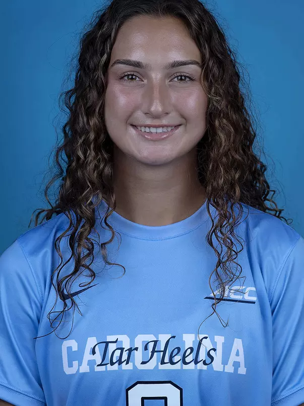 Bella Gaetino 
2024 headhshot  
University of North Carolina Women's Soccer 
Photo Day 
Media & Communications Center 
Chapel Hill, NC 
Monday, August 5, 2024