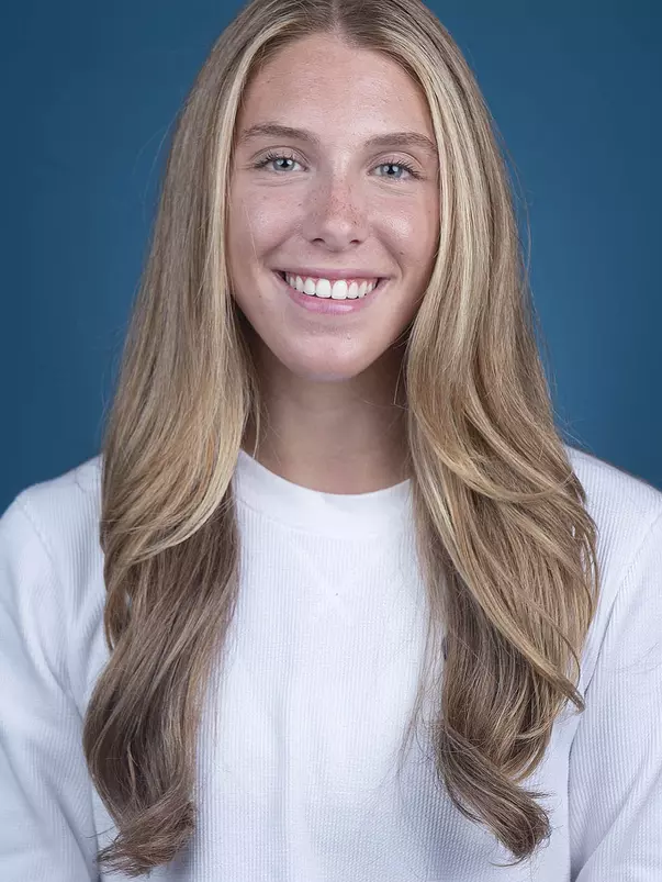 Gabrielle Postiglione 
2025-2026 headshot   
University of North Carolina Rowing 
Media & Communications Center 
Chapel Hill, NC 
Tuesday, October 7, 2025