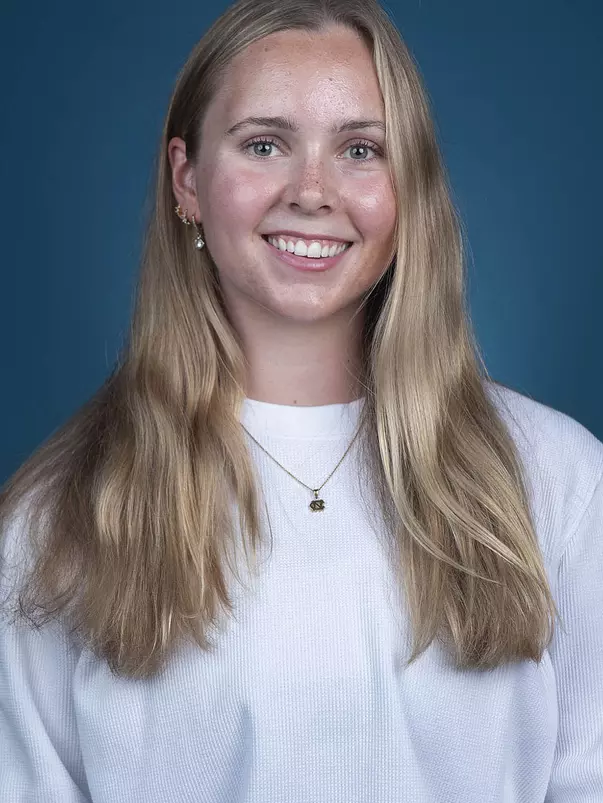 Avery Shippy 
2025-2026 headshot   
University of North Carolina Rowing 
Media & Communications Center 
Chapel Hill, NC 
Tuesday, October 7, 2025