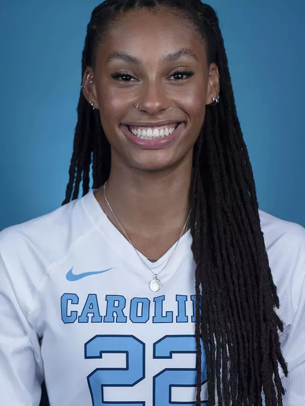 Safi Hampton 
2025 headshot 
University of North Carolina Volleyball 
Media & Communications Center 
Chapel Hill, NC 
Wednesday, August 6, 2025