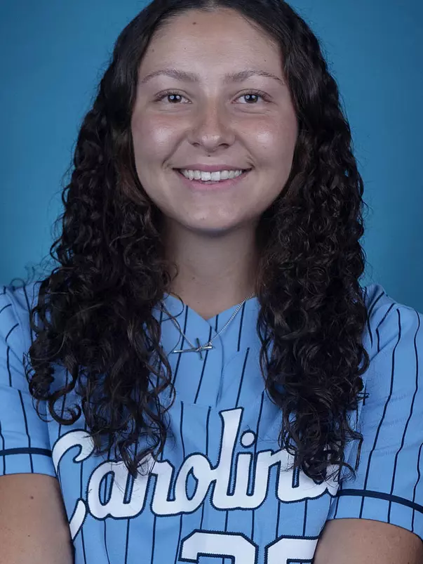Carly Maxton 
2026 headshot 
University of North Carolina Softball 
Media & Communications 
Chapel Hill, NC 
Wednesday, August 20, 2025