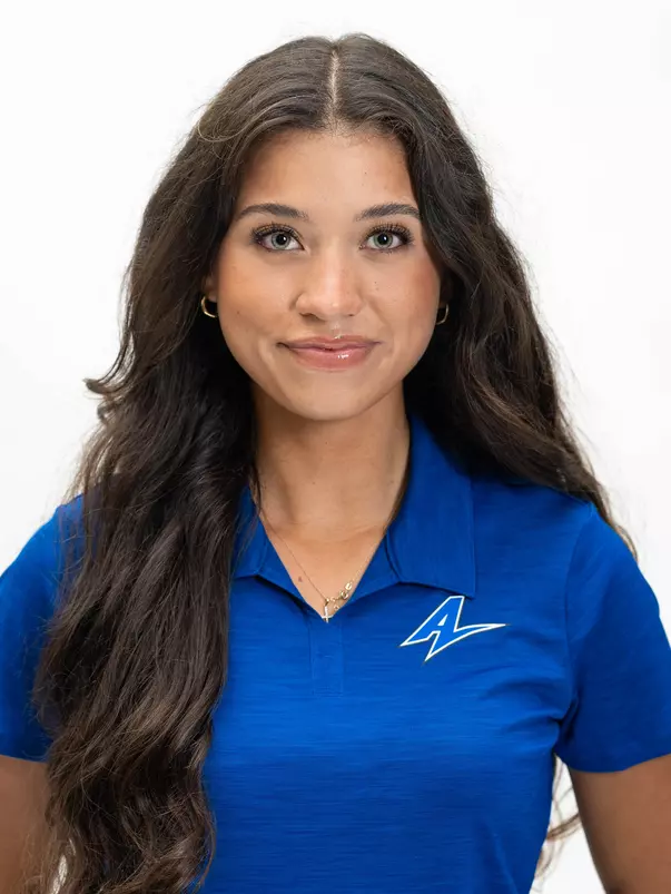 Phoebe Carles