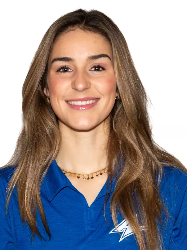 Claudia Salvador