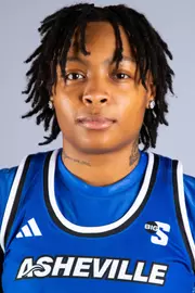 Nia_Green_Headshot_2025_New