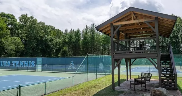 Asheville_School_Tennis_Courts