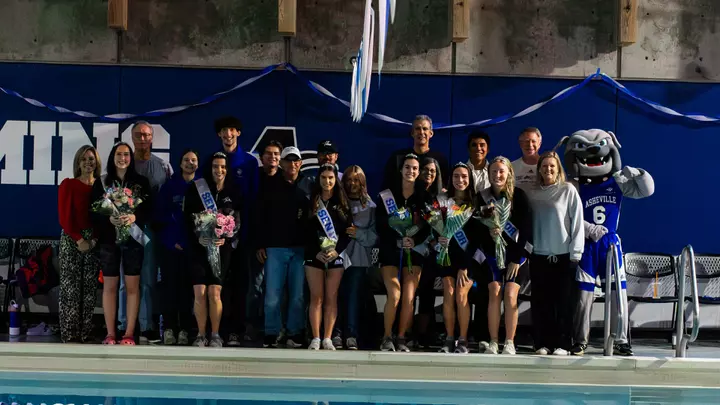 Swim_Senior_Day_2026