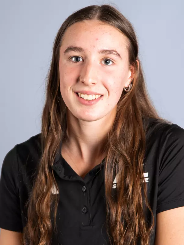 Fiona_Haefner_Headshot_2026