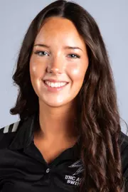Leigha_Travis_Headshot_2026