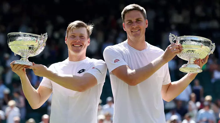 Henry_Patten_Wimbledon_Trophy