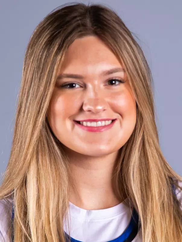 Makenna_Armstrong_Summer26