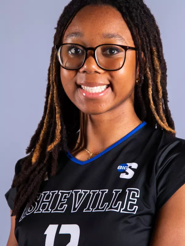 Leah Okogbenin