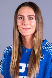 Lili_Adams_Headshot_2026