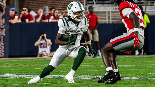Jaden Barnes with the ball
