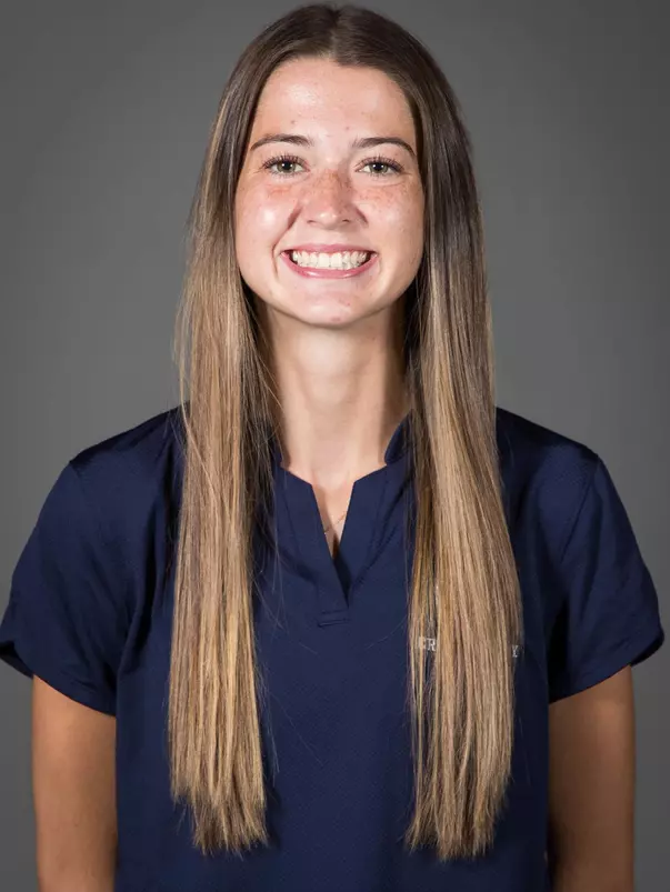 Aleigha_Street_cross_country_headshot