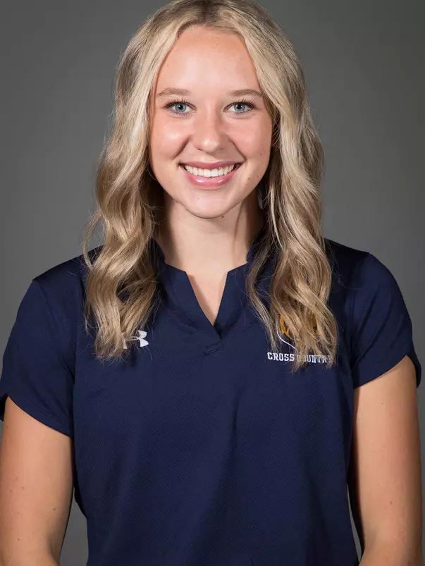 Samantha_Angus_cross_country_headshot