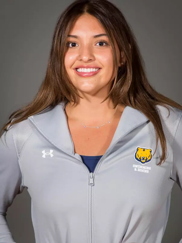 Cheyanna_Cordova_swim___dive_portraits_2022