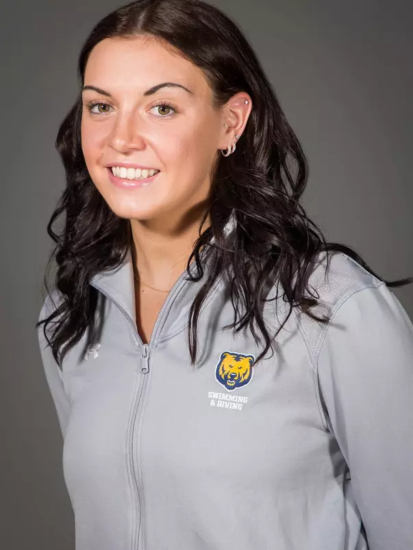 Katelyn_Bergin_swim___dive_portraits_2022