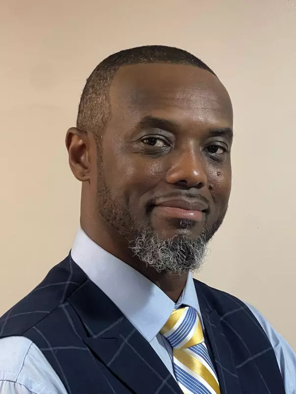 Victor Houston HS Initial