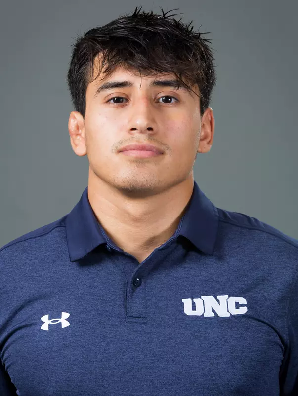 Benji Alanis Headshot