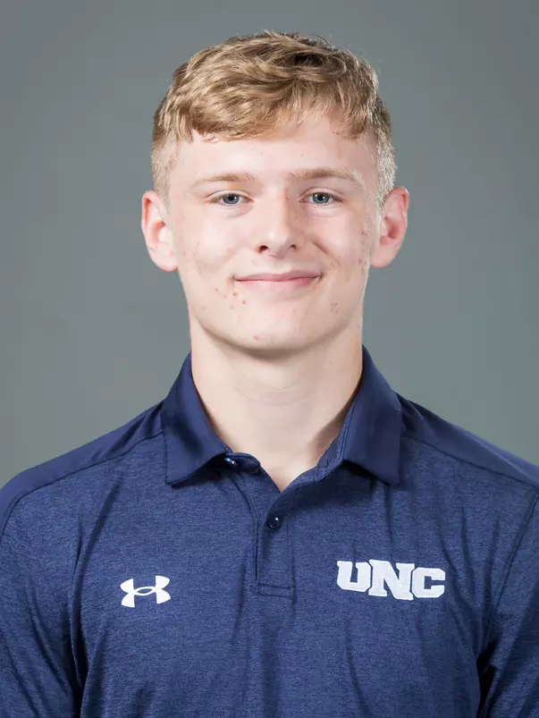 Kyle Manuel Headshot