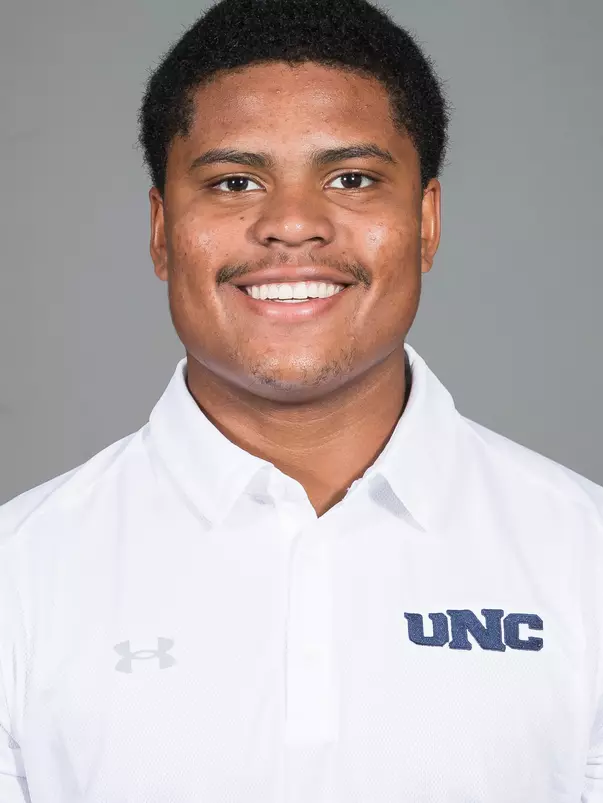 MARCUS HOWARD Headshot