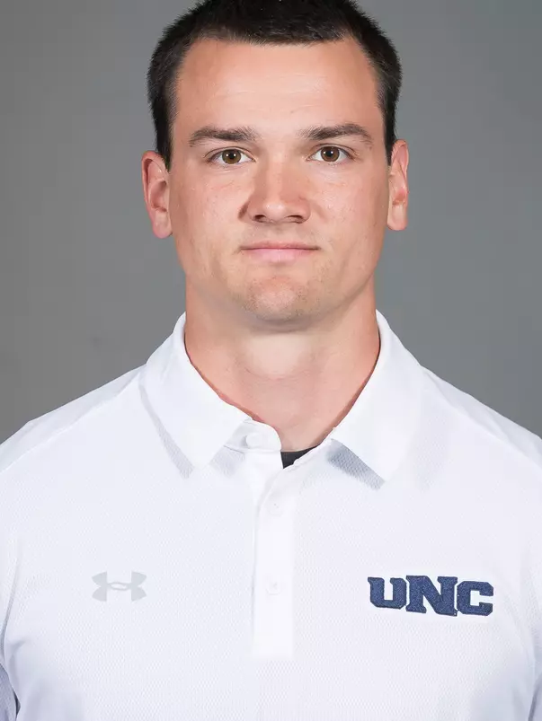 ZACH PEKAREK Headshot