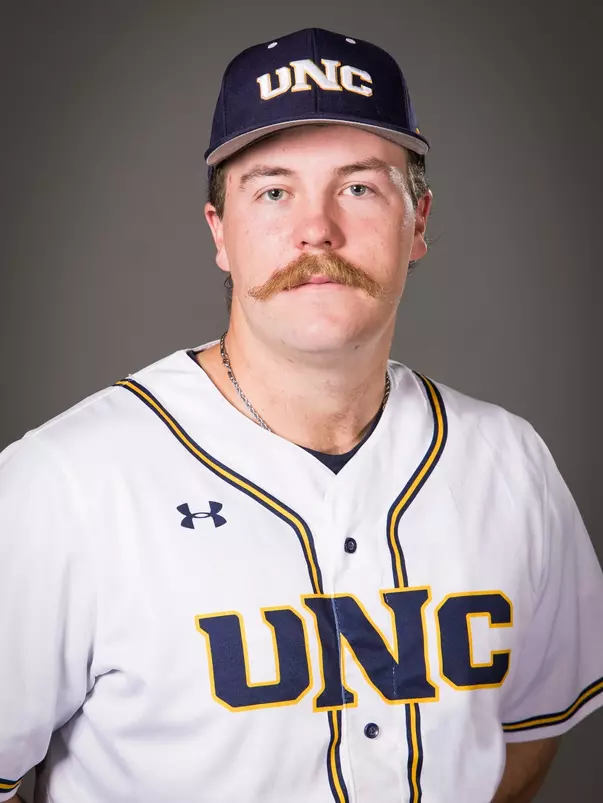 Ethan Louthan Headshot