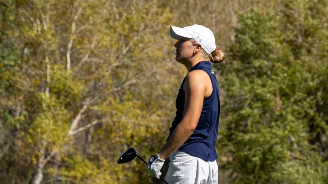 Timbre Shehee at Ron Moore