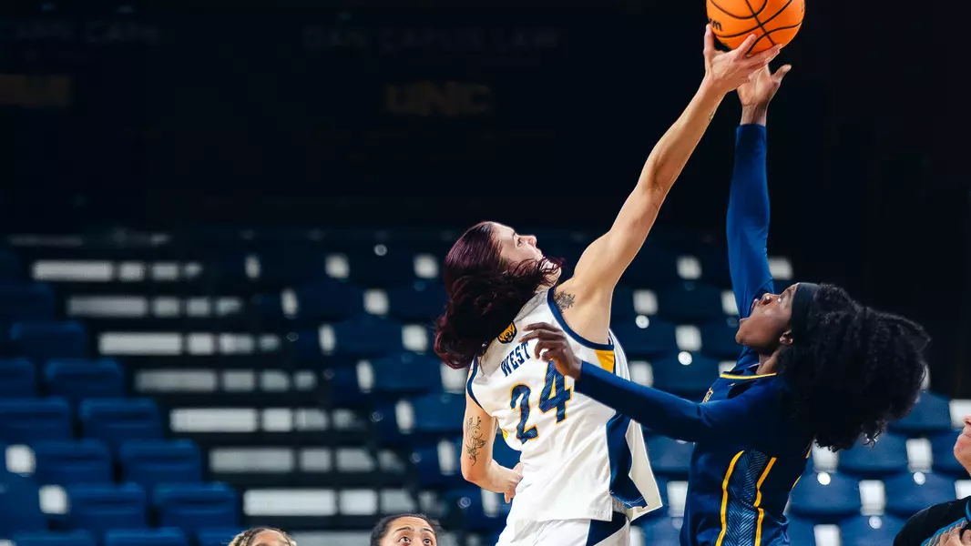 Tatum West Jumping for Ball